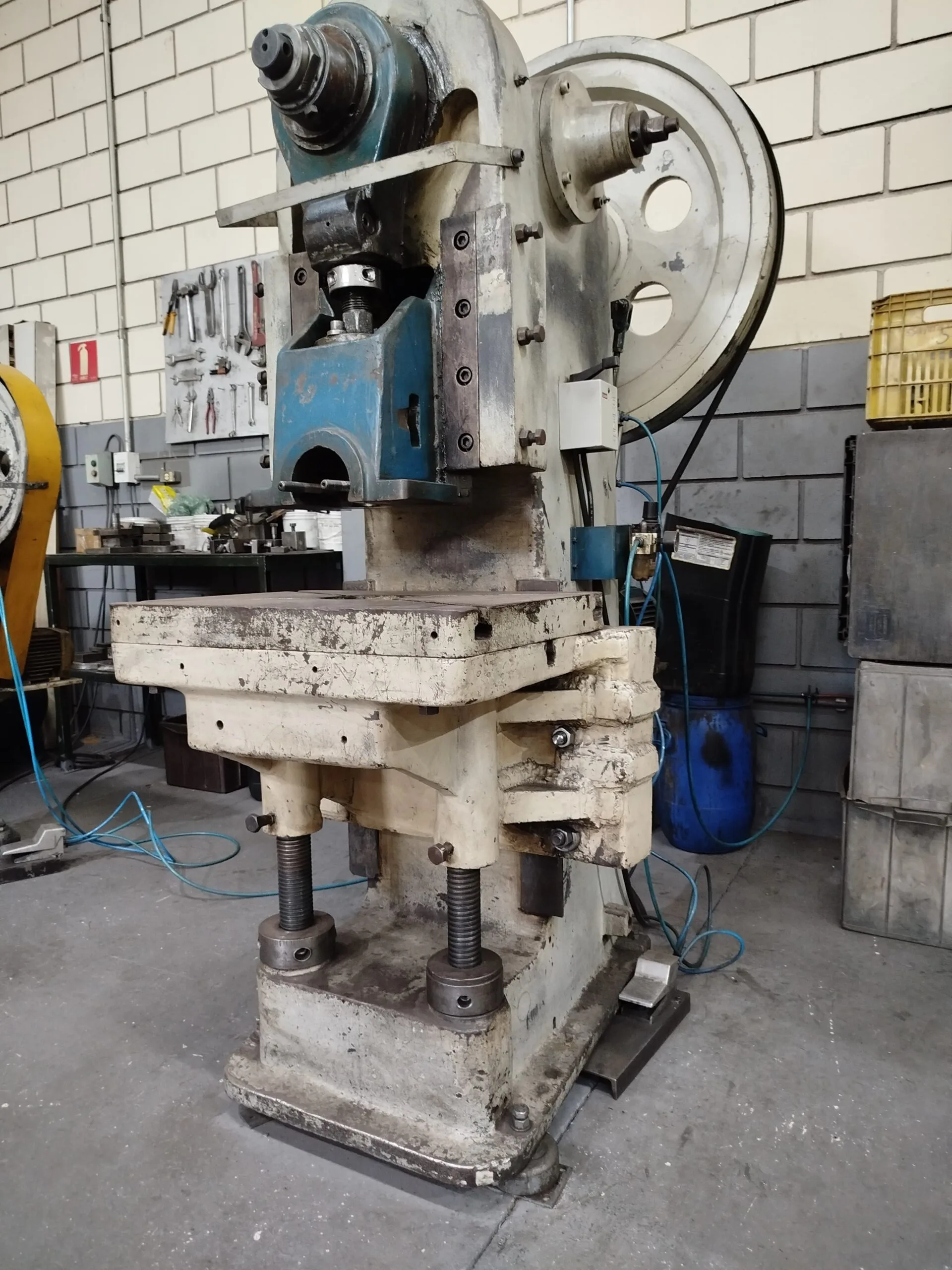Prensa Excêntrica 40ton